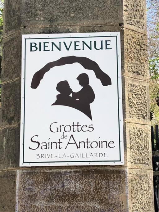 Logement A Brive Avec Terrasse Et Climatisation - Pres De La Gare Et Du Centre-Ville - Wifi Et Stationnement Gratuit Buitenkant foto