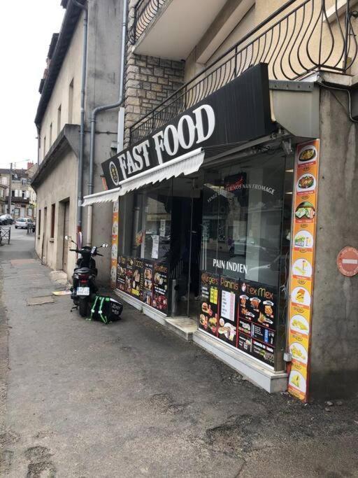Logement A Brive Avec Terrasse Et Climatisation - Pres De La Gare Et Du Centre-Ville - Wifi Et Stationnement Gratuit Buitenkant foto
